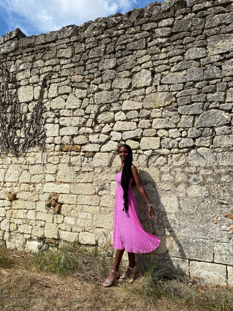 Jewel K. Goode. Global Communications Specialist, Writer, Art Curator, Photographer